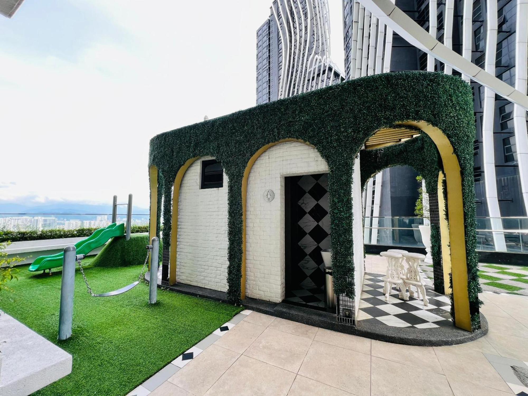Apartment Arte Mont Kiara By Deurban