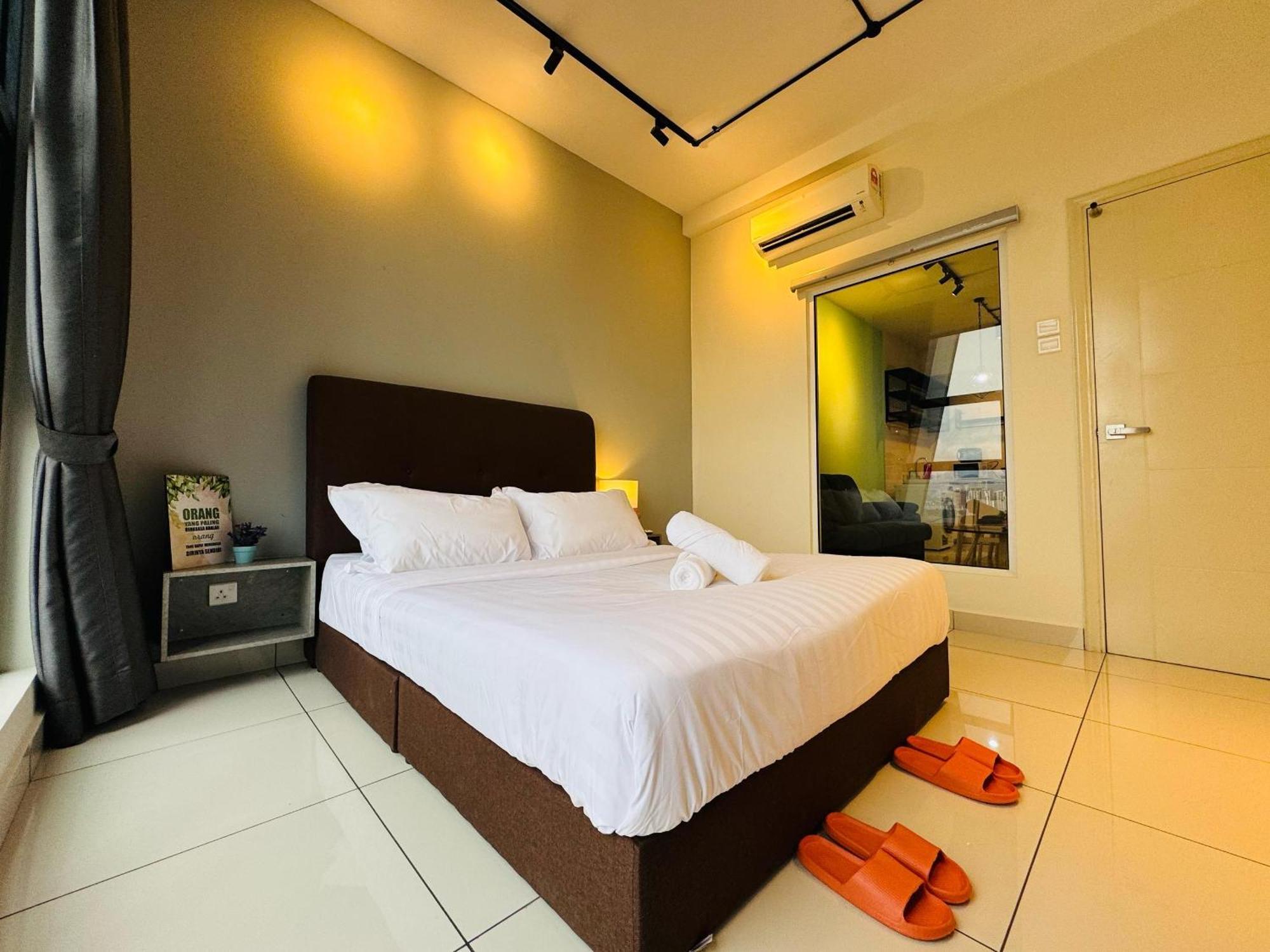 Apartment Arte Mont Kiara By Deurban